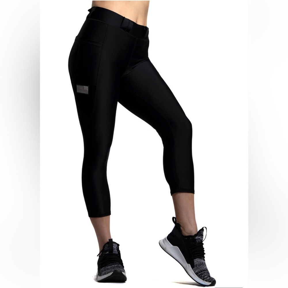 We The People Holsters Capri Leggings Women’s Size Medium Black Tactical